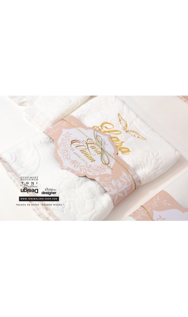 Trusou de botez gold cu ingeras pentru fetite cu broderie personalizata, Gold Wings 29